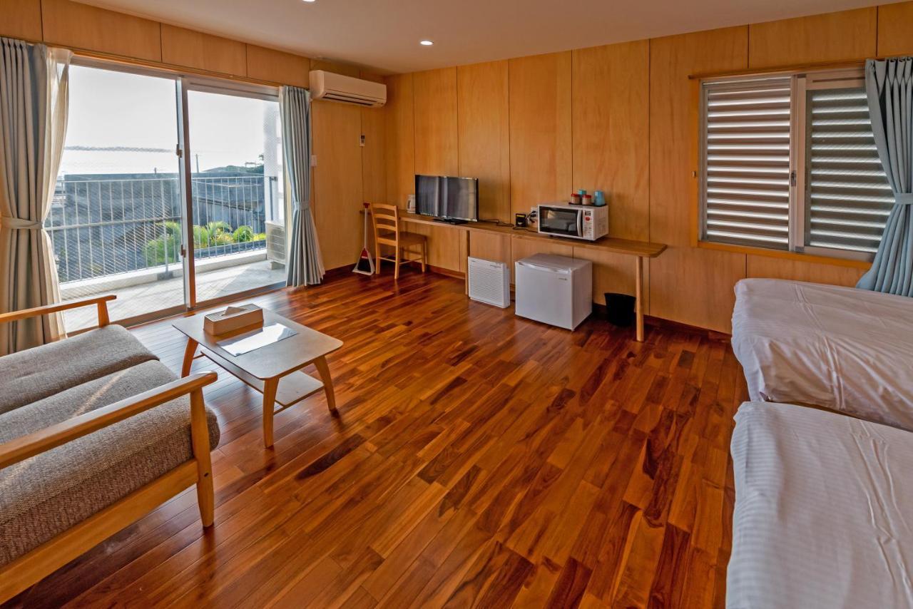 Guest house Kawamitsu Miyakojima  Eksteriør billede